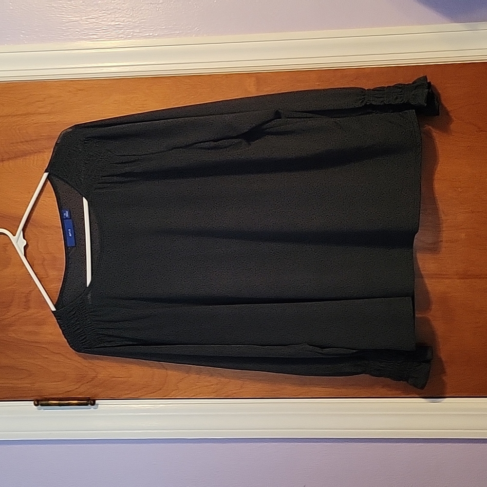 Cute blouse
